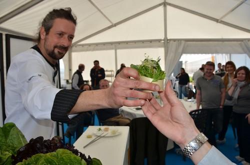 David Sorroche, cocinero, realizó un show cooking.