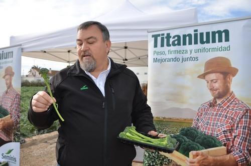 Luis Bonilla, técnico de desarrollo de brassicas