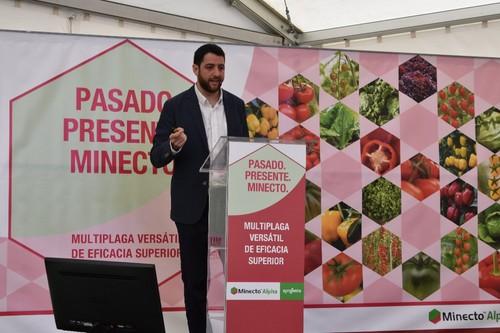 Agustín Gómez, responsable de producto insecticida de Syngenta, durante la presentación.