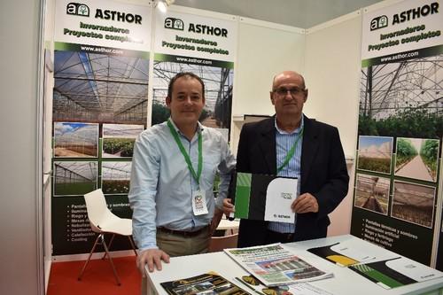 Manuel Guerrero, director comercial de Asthor, junto a su director de área, Isidro Sánchez.