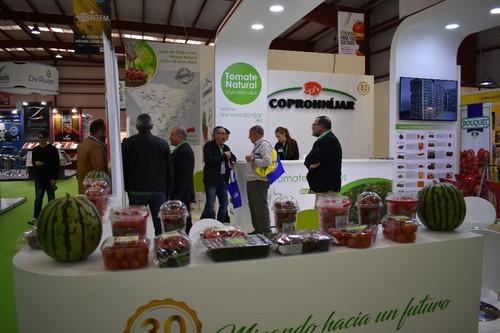 El expositor de Coprohníjar.