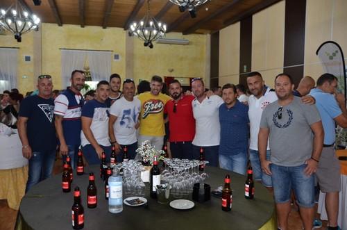 Grupo de agricultores sonrientes en las jornadas.