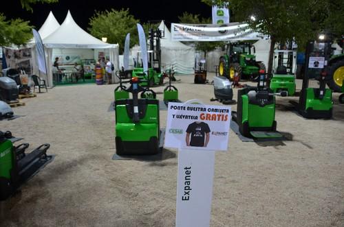 La feria tiene un amplio espacio destinado a maquinaria agrícola.