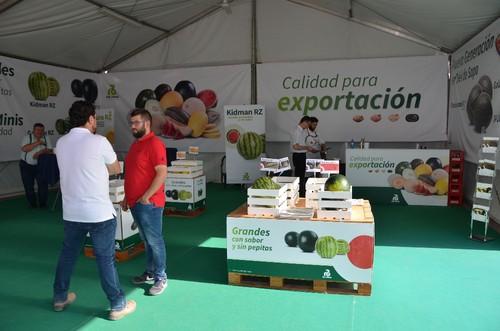 Stand de  Rijk Zwaan a primera hora del viernes.