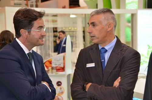 El alcalde de El Ejido, Francisco Góngora, con Manolo Galdeano, gerente de Murgiverde.
