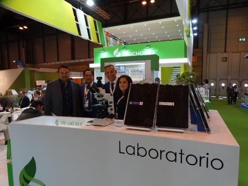 Parte del equipo de Trichodex que se desplazó a la feria