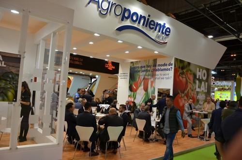 Espacio expositor de Agroponiente.