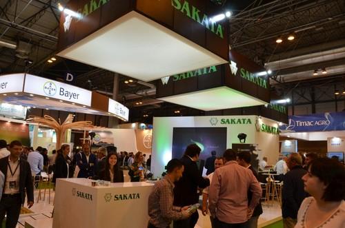 Stand de Sakata Seeds.