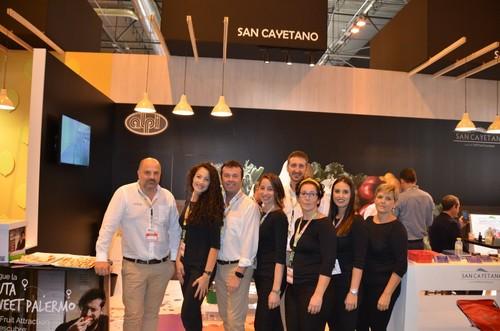 Equipo de San Cayetano.