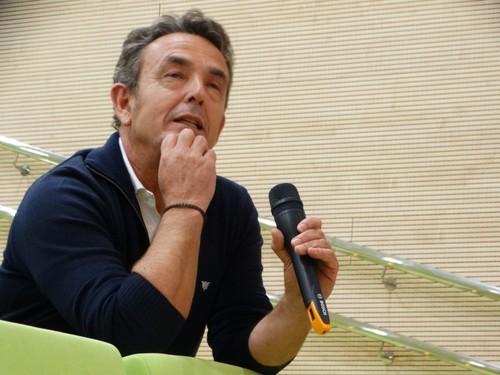 Ronda de preguntas del público.