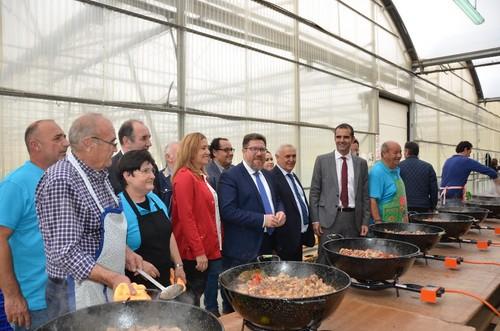 Después de la visita los invitados disfrutaron de una deliciosa comida.