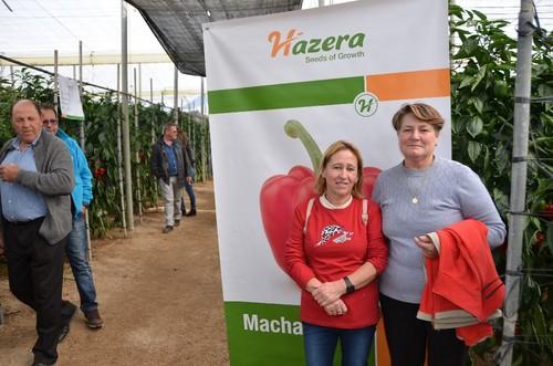 Agricultoras sonrientes en las jornadas.