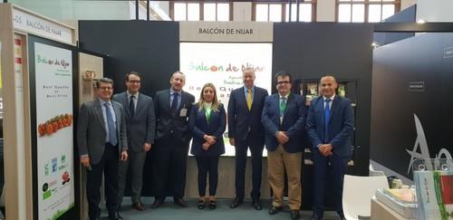 La Diputación de Almería también ha ido a apoyar al sector.