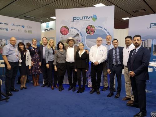 Equipo de Politiv desplazado a la feria Fruit Logistica.