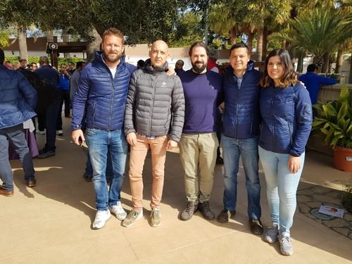 Parte del equipo de Zeraim que recibió y acompañó a los agricultores durante la jornada de campo.