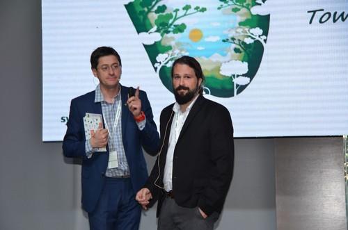 Pierre Escodo y Diego Díaz.