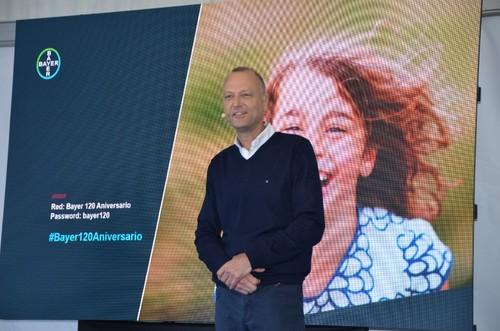 Jan Barten, mejorador de tomate de Bayer.