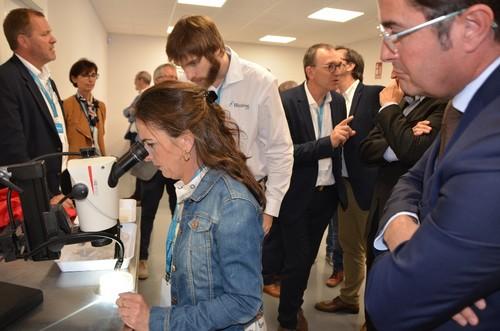La delegada en los laboratorios de Bioline Iberia.