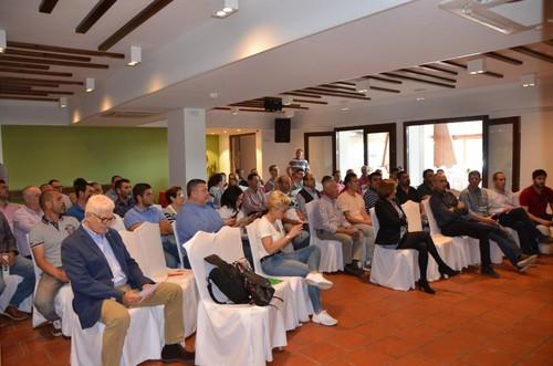 Numerosos agricultores de tomate de Agroponiente asistieron a esta interesante jornada