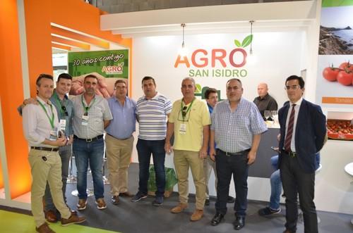 Gran equipo de Agro San Isidro en la feria