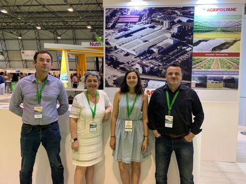 Parte del equipo de Agripolyane.