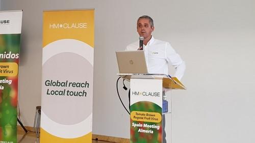 Pepe Sánchez, responsable de Ventas y Desarrollo, habló de la situación del cultivo de tomate en España y el mundo.