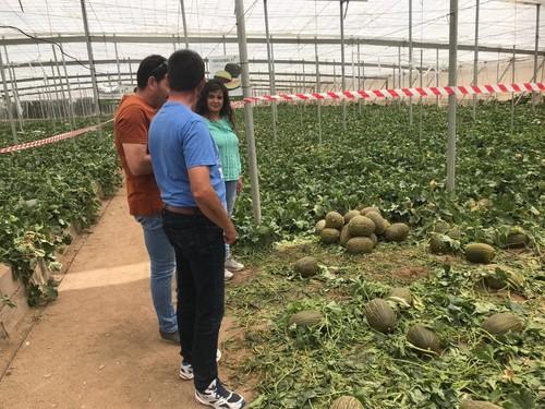 Agricultores en la jornada de puertas abiertas.