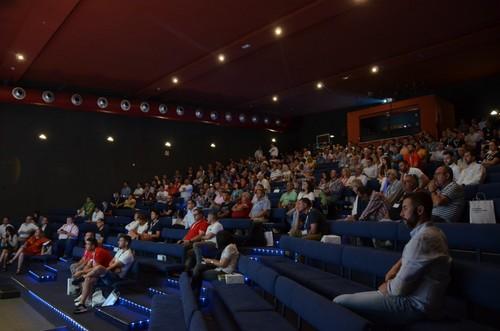 Mucho público concentrado en las ponencias