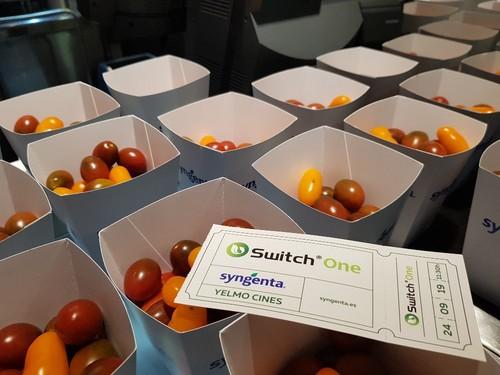 Tomates en lugar de palomitas y una entrada especial para conocer la última innovación de Syngenta.