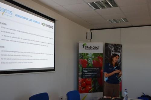 Gema Vázquez, project manager de Certis España, dio información sobre Botanigard y Botanigard 22 WP