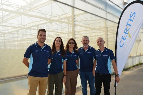 Leo González, Almudena Ordóñez, Gema Vázquez, Jorge Hernández, de Certis España, junto a otro compañero