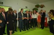 Momento de la inauguración de la feria por parte del alcalde de Níjar y el presidente de la Diputación de Almería