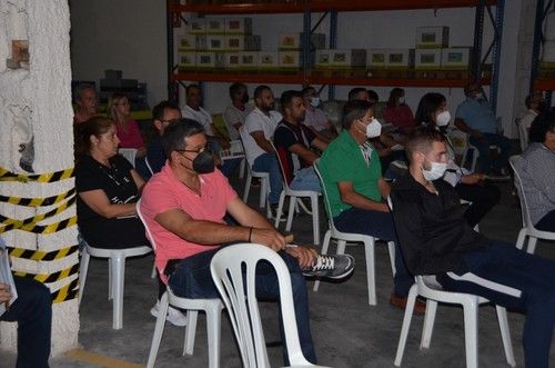 El público estaba muy atento a las explicaciones que se estaban dando sobre la gama Edypro