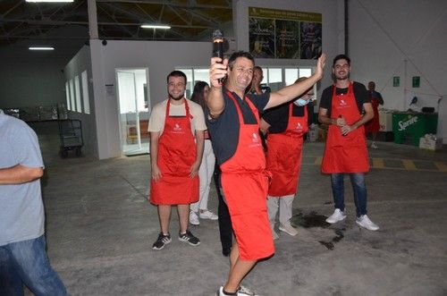Mateo hasta cantó un rap para amenizar la cena a los invitados