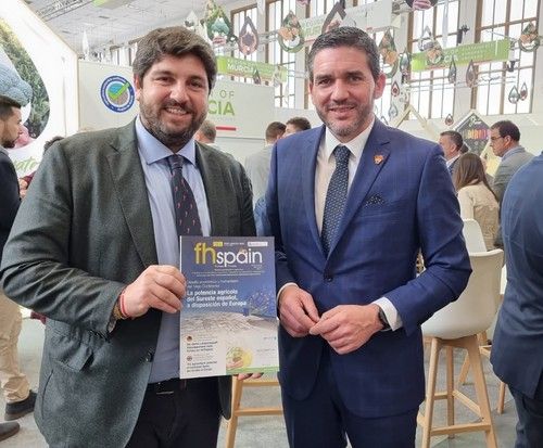 El presidente de Murcia, Fernando López Miras y el consejero de Agricultura, Antonio Luengo