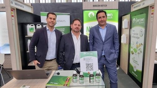 Un equipo de Biorizon Biotech acude a la cita