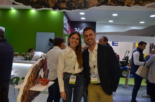Noemí Rozas y Juan Montes, parte del equipo de Hazera
