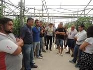 Productores durante el coloquio en la finca.