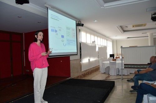 López hizo hincapié en explicar la revolucionaria tecnología Harpin αβ