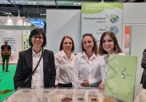 Parte del equipo del Valgenetic desplazado hasta Ifema.