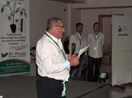 Manuel Mendoza, técnico de El Plantel, encargado de presentar las jornadas.