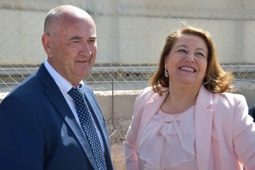 Cristóbal Martín junto a la consejera de Agricultura, Carmen Crespo.
