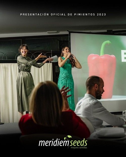 La cantante Nuria Fergó actuó durante la velada