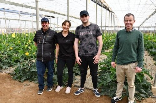 Los técnicos de HM.CLAUSE  atendieron a los agricultores de forma personalizada.