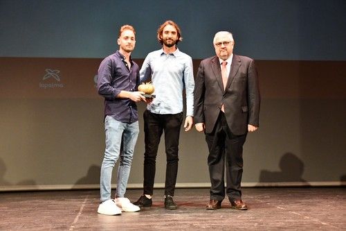 El premio Adora de oro a la mejor finca debutante fue para José Manuel y Francisco Javier Giménez Martínez