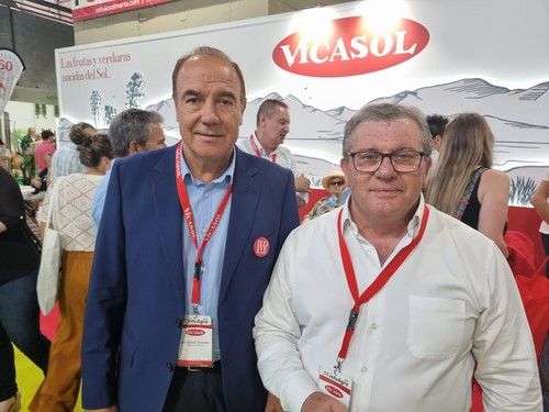 José Manuel Ferández y Juan Antonio González, gerente y presidente de Vicasol, respectivamente.