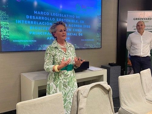 María Fernanda Campa,  directora del departamento de calidad de Greenyard, hizo la presentación
