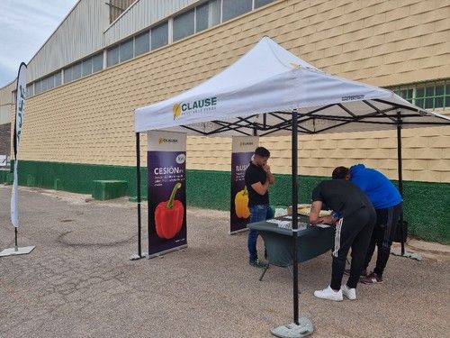 Las inscripciones se han realizado junto a Agroejido, en Dalías.