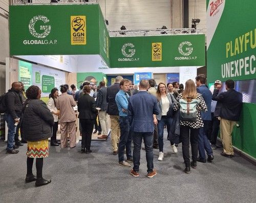 El concurrido expositor de GLOBALG.A.P