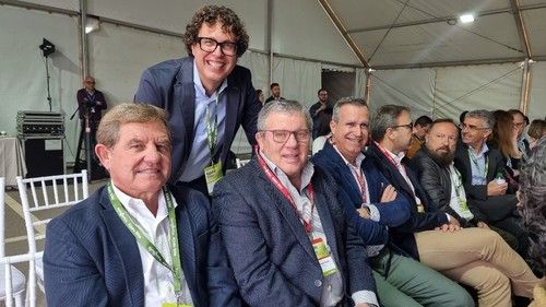 Luis Martín, director de la unidad de negocio de Semillas Hortícolas para Syngenta España e Italia, con los responsables de Proexport y Coexphal